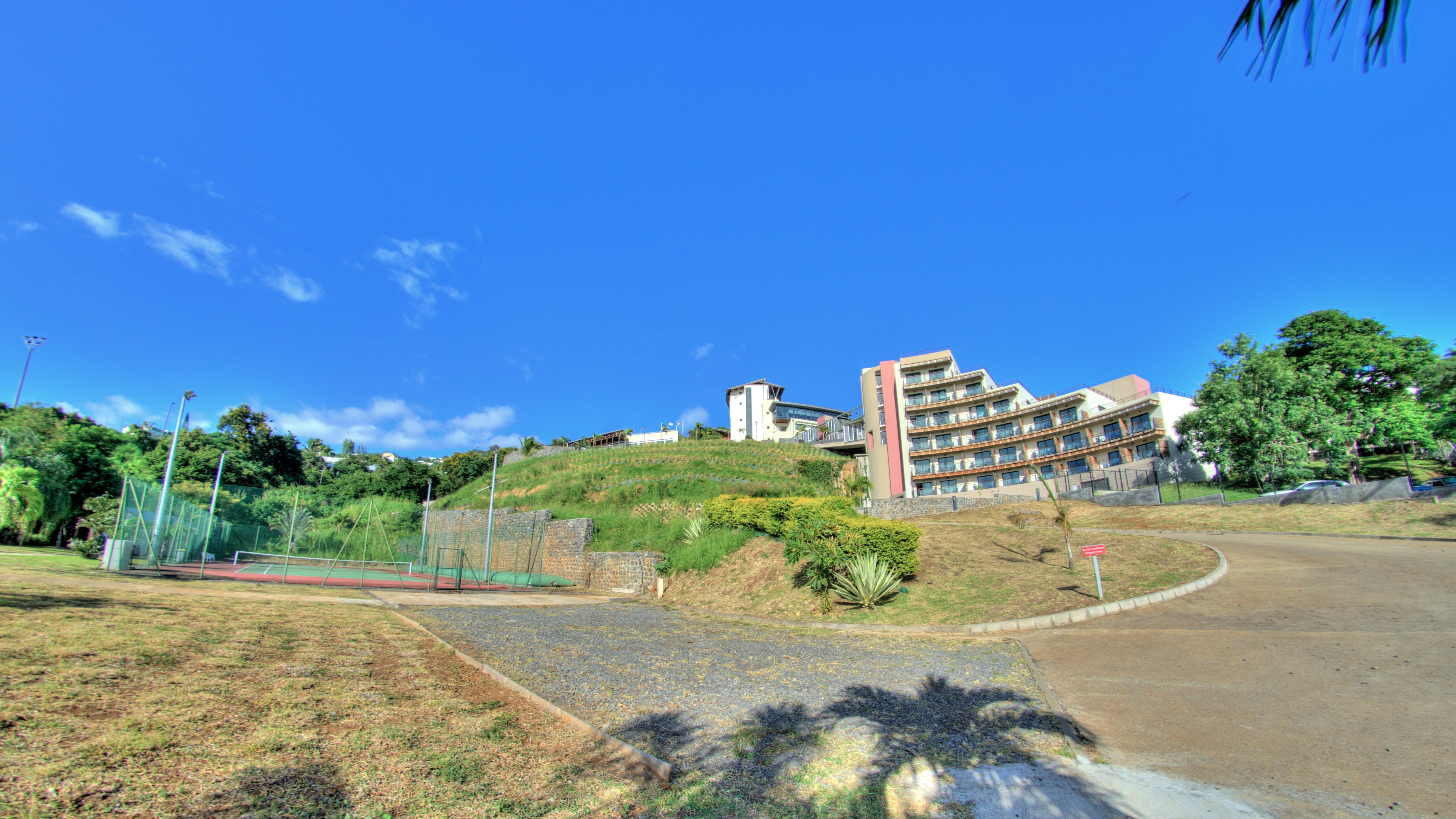 โฮเต็ล เบลล์ปิแอร์ Hotel แซงต์-เดอนี ภายนอก รูปภาพ