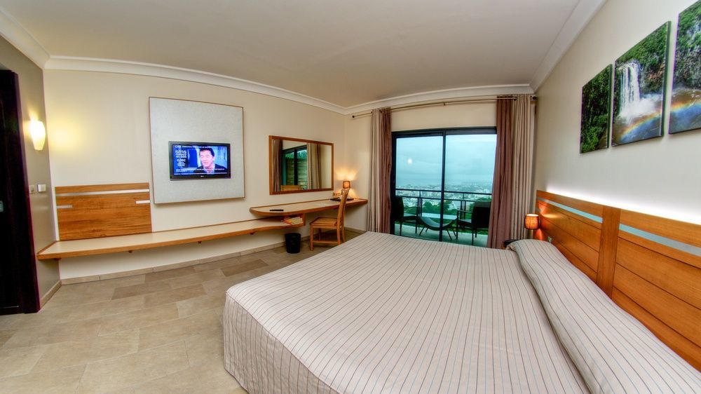 โฮเต็ล เบลล์ปิแอร์ Hotel แซงต์-เดอนี ภายนอก รูปภาพ