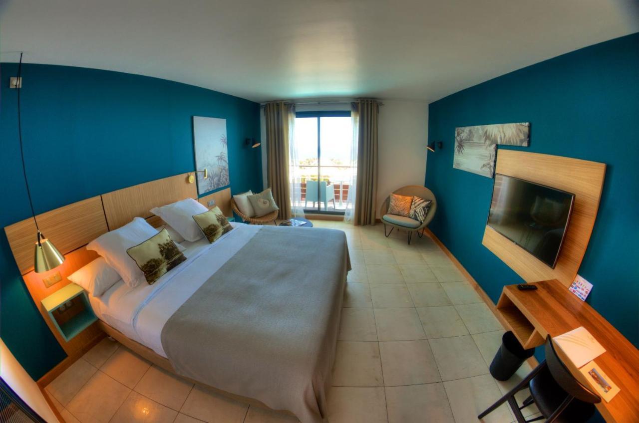 โฮเต็ล เบลล์ปิแอร์ Hotel แซงต์-เดอนี ภายนอก รูปภาพ
